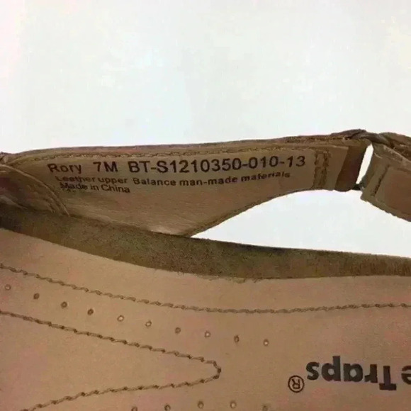 Baretraps Flats Sz 7 Rory Tan Leather Sticky Strap - Picture 8 of 8